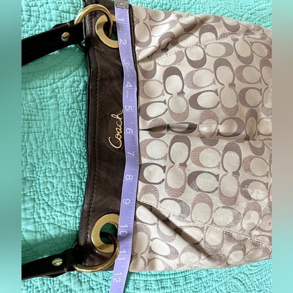 COACH Ashley Logo Signature Shoulder Bag Purse Jaquard & Leather F20265 - Picture 12 of 12